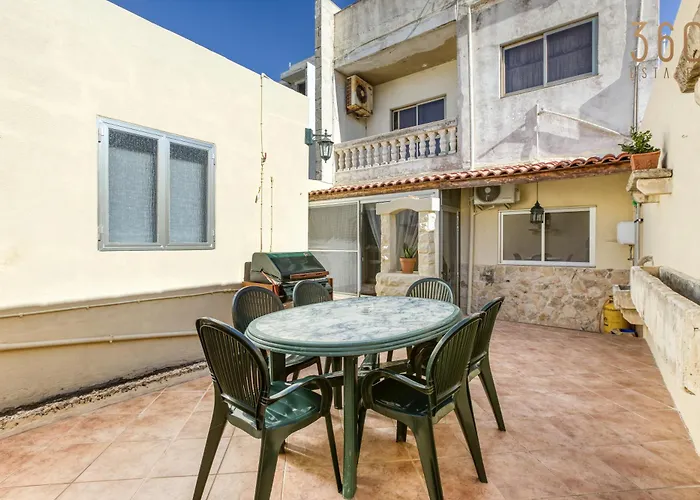 아파트 A Lovely 3br Maisonette In Lovely Town Of By 360 Estates *