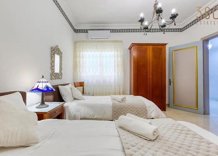 A Lovely 3br Maisonette In Lovely Town Of By 360 Estates