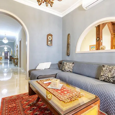 Apartment A Lovely 3br Maisonette In Lovely Town Of By 360 Estates *