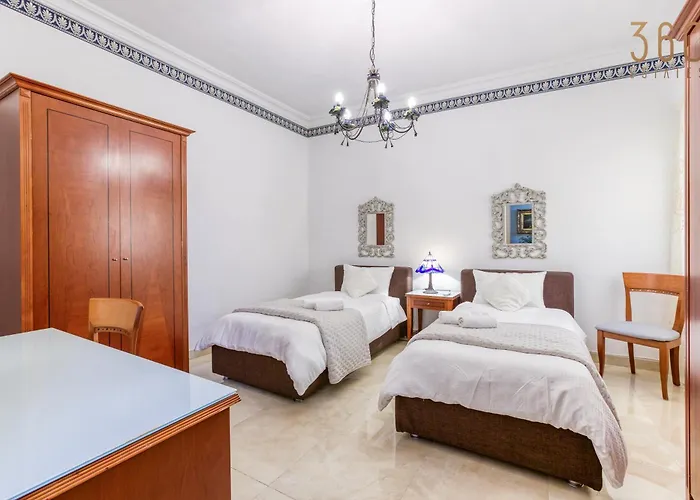 A Lovely 3br Maisonette In Lovely Town Of By 360 Estates